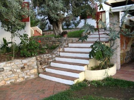 Hotel Heleni Apartments Epidaurus Екстер'єр фото